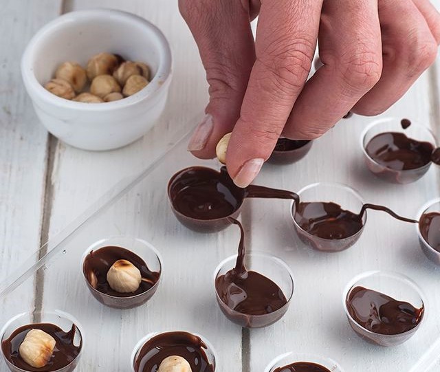 Cách làm kẹo socola siêu đơn giản - dễ hơn ăn kẹo