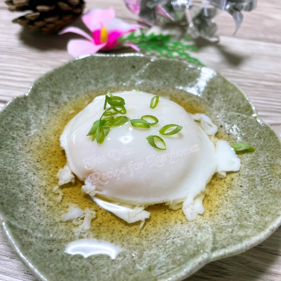 trứng ôn tuyền Nhật Bản