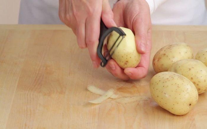 cách bảo quản khoai tây đã gọt vỏ