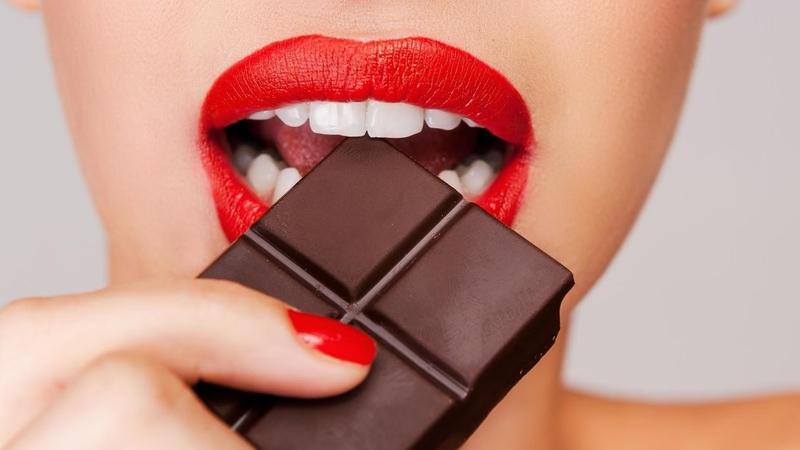 Ăn socola lúc đói có sao không? Nên ăn socola lúc nào tốt nhất? 1