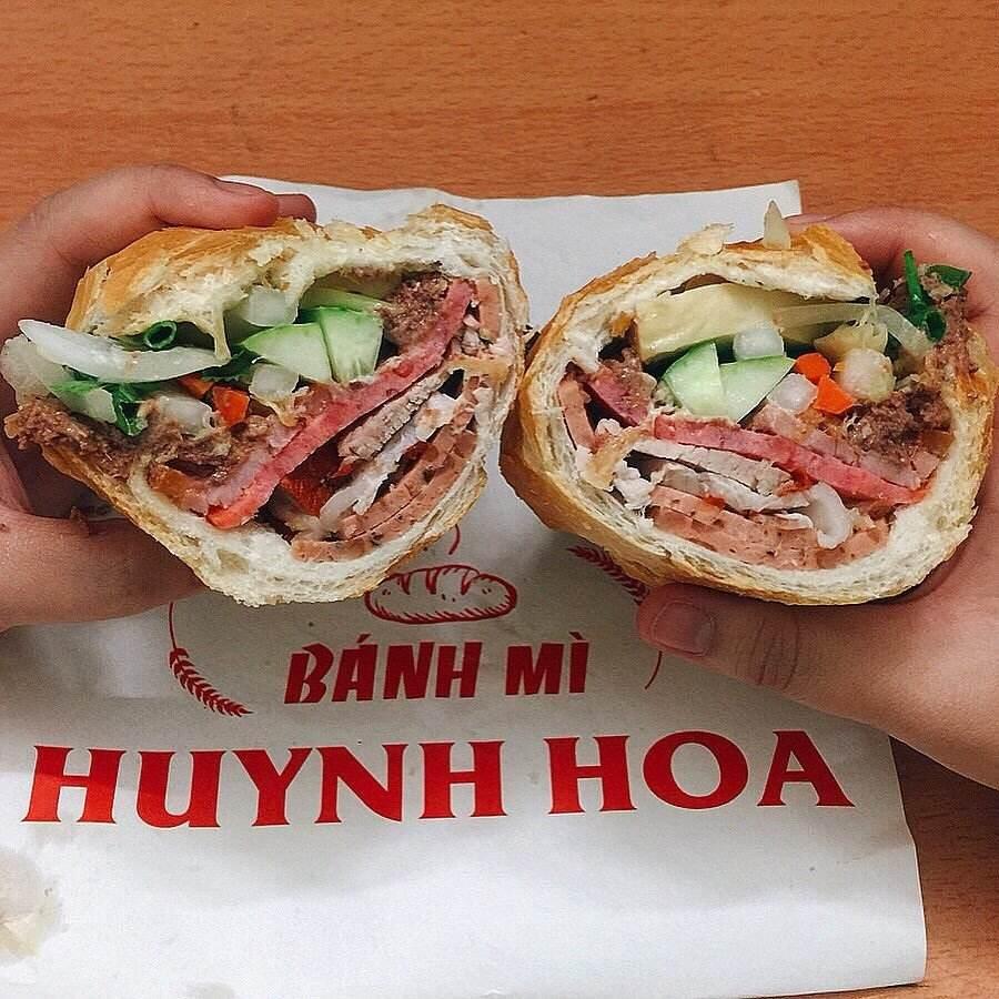 Bánh mì Sài Gòn Huỳnh Hoa